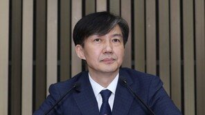 조국, 간담회 자청 배경 “3주간 입 없었다…與에 기회 요청”