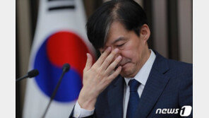 의혹 모두 일축한 조국 “금수저라 야유받더라도 소명 다할 것”