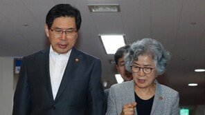 박은정 권익위원장 “조국 딸 장학금, 직권조사 권한 없어”