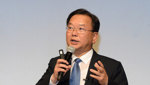 김부겸 “檢, 개혁 거부 아니라면 조국 수사 관련 오해 자초 말아야”