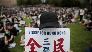 SCMP “中, 한국·홍콩·대만·일본 연예인 55명 블랙리스트 올려”