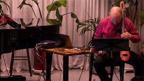 90분간의 무제… 난해한 연주에도 아이돌급 인기 여전