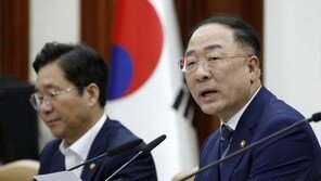 정부, 하반기 1.6조원 ‘단기 부양책’…벤처투자 규제완화 지원