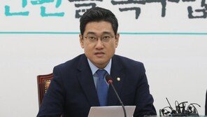 오신환 “조국 들러리 안 해…청문협상 중단, 특검·국조 논의”