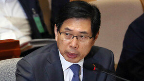 박상기 “검찰 ‘조국 압수수색’ 내게 미리 보고했어야”