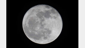 미국, 옛소련, 중국 이어 달탐사 나선 인도 “우리는 달의 남극으로 간다”