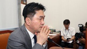 김종민 “동양대 총장상 일련번호 다른 게 아는 것만 18장”