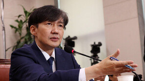 조국 청문회, 14시간 치열한 공방…이제 판단은 국민 몫으로