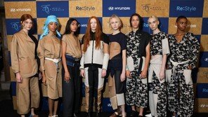 “폐차 가죽시트가 옷으로 변신”…현대차, 뉴욕서 ‘업사이클링’ 패션쇼 열어