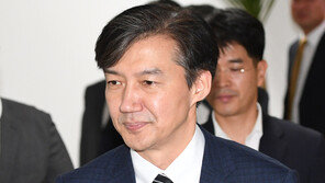 조국, ‘문자패싱’ 금태섭에 전화…“열심히 할테니 도와달라”