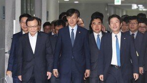 조국 “피의사실 공보준칙 개선, 가족 수사 후 시행”