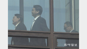 與 “11시간 수색 과잉수사”… 檢 “가족 요구 들어주느라 지체된 것”