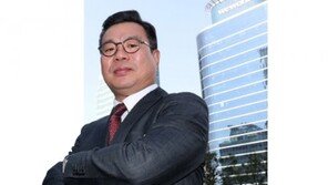[신동아] ‘조국 대전’ 얽혀 난감한 정일문 한국투자증권 사장