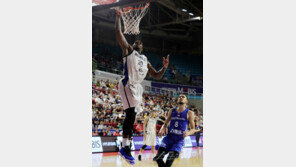 [방콕에서] 라건아 “나는 한국농구 발전 위해 귀화를 택했다”