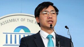 바른미래 “文대통령, 국민 아닌 ‘조국의 대통령’ 커밍아웃”