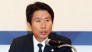 이인영, 檢개혁 촛불집회에 “국민 뜻, 훨씬 단호하고 분명”