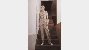 형지I&C 캐리스노트, 가을 시즌 셋업수트 출시