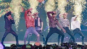 “2만 관객 대환호” 엑소, 대만 콘서트 성황