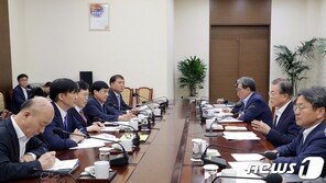 靑 “과연 대통령 한마디가 검찰 수사를 위축시킬 수 있나”