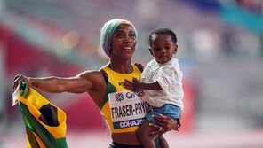 ‘세계육상선수권 우승’ 프레이저-프라이스·펠릭스가 보여준 어머니의 힘