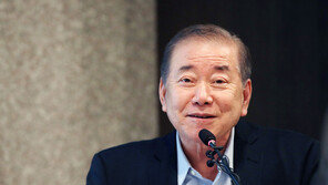 문정인 “북미협상 낙관적…둘 다 양보해 접점 찾아야”