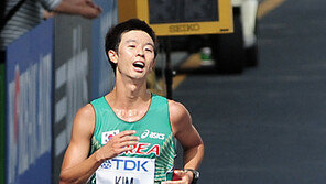 김현섭, 8년만에 2011 세계육상선수권 동메달 받았다