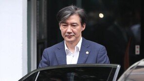 조국, 정경심 비공개 소환 요청 논란에 “전혀 사실 아냐”