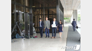 한변 “검찰 압박했다”…文 대통령·조국·이낙연·강기정 檢고발