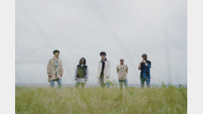 YB, 6년 만에 정규 10집 ‘트와일라잇 스테이트’