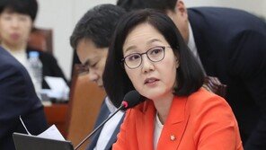 한국당 “檢 정경심 비공개 소환…국민들 ‘황제 소환’이라 생각”