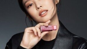 아모레퍼시픽 ‘헤라’, 센슈얼 파우더 매트 카카오 세트 한정 판매