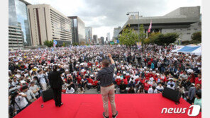 서초동 vs 광화문, 광장정치 불지른 여야…해법은?