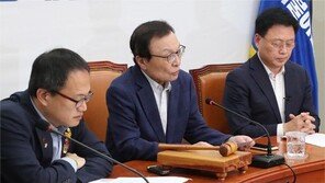 조국사태 장기화에 거리로 쏟아진 민심… 국회는 진영싸움 몰두