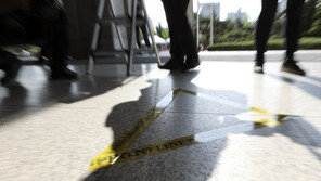 검찰, ‘조국 부인’ 정경심 교수 4차 소환…구속영장 고심