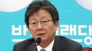 유승민 “윤석열, 조국 일가 수사 끝까지 해야…그게 검찰개혁”