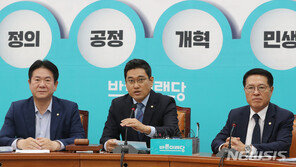 오신환 “文대통령, 남 탓도 일관성 있게해야…조국사태 누가 일으켰나”