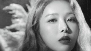 유빈, 신곡 ‘무성영화’로 컴백…윤미래 피처링 ‘역대급’