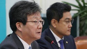 유승민 “대통령, 국민의 경제고통 못 느껴…오기뿐인 연설”