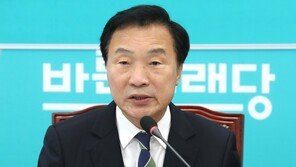 손학규 “유승민, 12월까지 기다릴 것 없이 빨리 나가 달라”