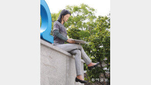 [고양이 눈]독서의 계절