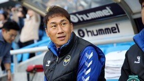 유상철 감독의 약속 “마지막 경기까지 함께 한다”