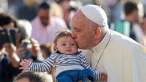 가톨릭 아마존 교구 “기혼남성도 사제 허용을”