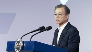 文대통령, AI로 승부수…“연내 국가 전략으로 제시할 것”