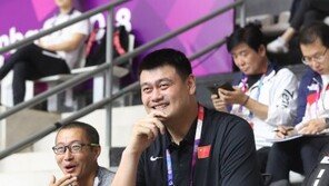 ‘큰 손’ 놓칠까 조마조마…美·中, 무역전쟁에 이어 ‘NBA 농구 전쟁’
