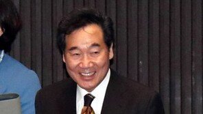 이낙연 총리 “눈치없이 오래 머무는 것도 흉할 것”