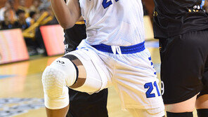 타이틀 앗아간 KB스타즈에 시즌 첫 패 안긴 우리은행