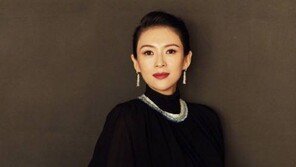 장쯔이, 블랙 드레스 입고 만삭의 D 라인 뽐내