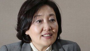박영선 장관, 비상장 벤처 창업자 차등의결권 허용 추진