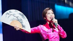 송가인, 아쟁연주자 오빠와 특별무대…‘미스트롯’ 콘서트