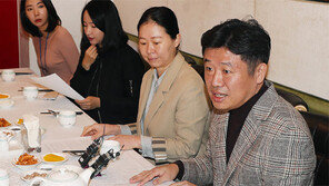 유승민측 ‘한국당으로 통합’ 거부